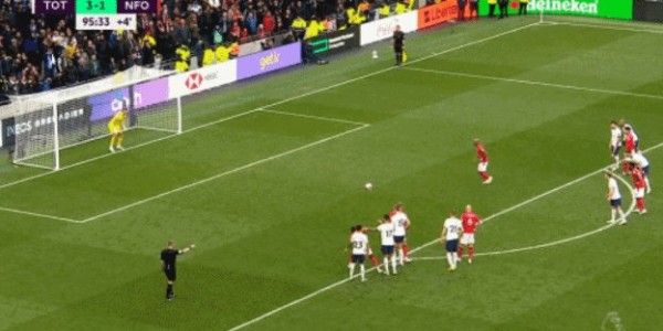 开云在线-【英超】凯恩双响再迎里程碑，热刺取胜甩利物浦6分