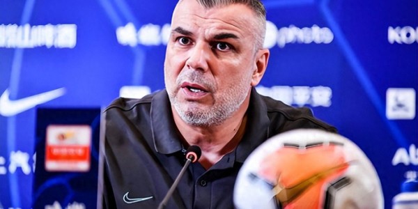 开云平台-上港无缘超级杯冠军并不是坏事！未来解决两个问题，中超还能争冠|上海海港|上港队|穆斯卡特|足协杯|北京国安_新浪体育_新浪新闻