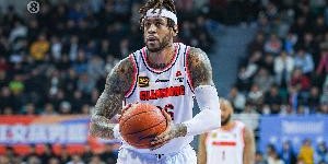 罚球再准点更完美！莫兰德三节7中7砍下15分11板10助3断 罚球8中1