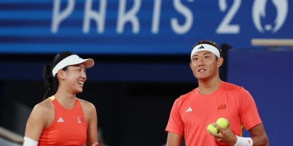 开云在线-“臻欣组合”两分之差摘银 将以更强自信回归巡回赛