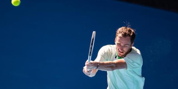 开云在线-张奔斗：很难喜欢梅总的动作，很难不喜欢他的为人