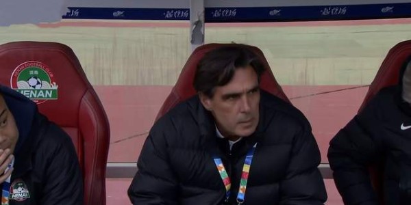 2-1，河南队负分清零，姆布拉4个单刀只打进1球 乔迪毫无防守体系