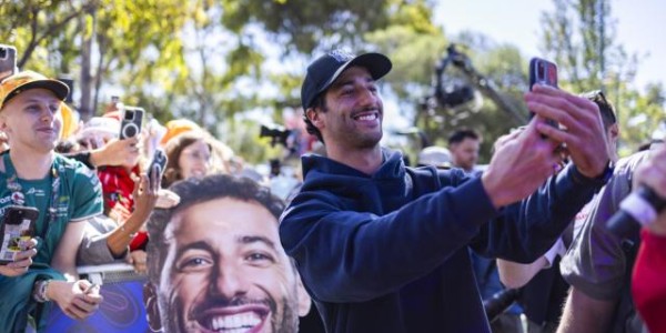 开云官网-被误解的天生明星 “真实的”里卡多仍受车迷们喜爱