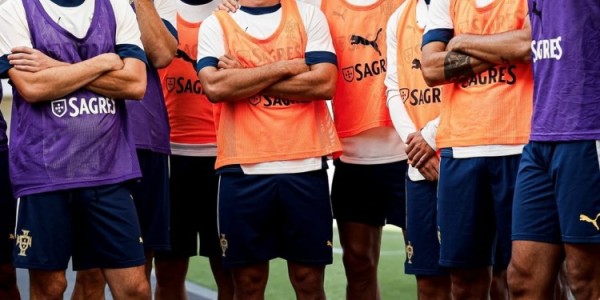 开云赛事-C罗展示葡萄牙队训练画面，全力冲刺世界杯预选赛