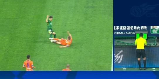 开云在线-【中超】1场3红！法比奥双响 10人国安6比1胜9人泰山