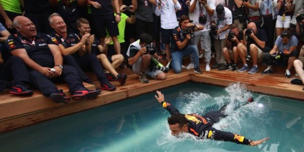 开云官网-被误解的天生明星 “真实的”里卡多仍受车迷们喜爱