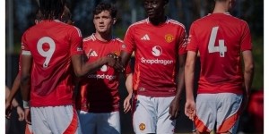 开云体育-小红魔大残暴曼联U18血洗利兹联13-1！小将穆萨独中6️⃣元